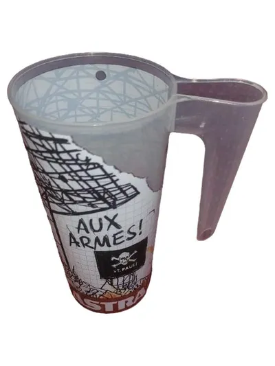 Astra St. Pauli Totenkopf Fan Becher Kunststoff weiß 17cm