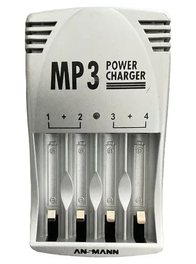 Ansmann MP3 Power Charger Akku Ladegerät NiMH NiCd AA AAA Silber