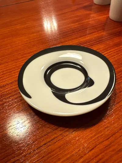 Könitz Untertasse Porzellan Schwarz-Weiß Spirale Design Modern