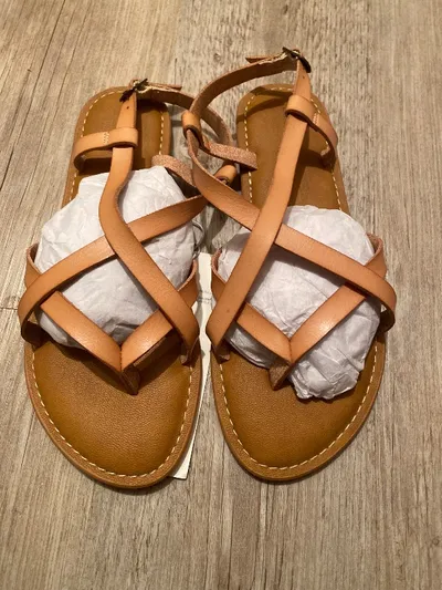 Amazon Essentials Shogun Sandalen Damen Flach Riemchen Beige Gr. 40