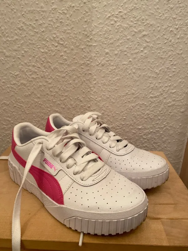 PUMA Cali Damen Sneaker Low Weiß Pink Gr. 37 Leder Sportschuhe 4