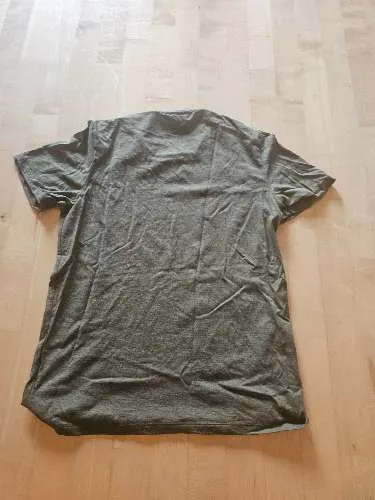 Icebreaker Herren Sport Shirt Gr. M Wolle Baumwolle Oliv Camper