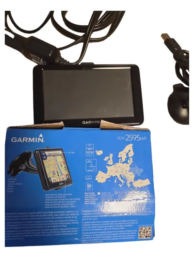 Garmin nüvi 2595LMT Navigationsgerät 5 Zoll Europa mit Zubehör