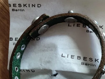 Liebeskind Berlin Damen Leder Armband Grün Nieten Freizeit 22cm