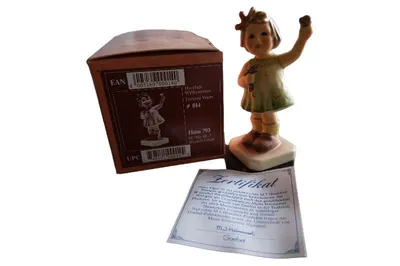 Goebel Hummel Figur Hum 793 Mädchen Porzellan Mehrfarbig 10cm OVP