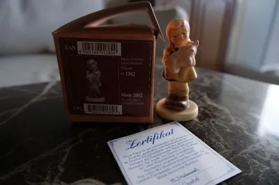 Goebel Mein Glücksschweinchen Porzellan Figur 1382 Beige 9cm OVP Zertifikat