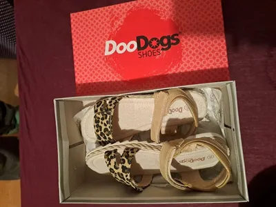 DooDogs Sandalen Mädchen Gr. 36 Beige Leopard Animal-Print Klett