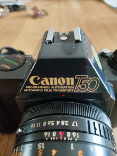 Canon T50 Analoge Spiegelreflexkamera Film SLR Schwarz