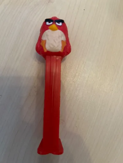 PEZ Spender Angry Birds Red Vogel Sammlerstück Rot 12cm