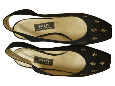 Bally Damen Slingback Pumps Wildleder Blau Nieten Gr. 35 Made in Switzerland