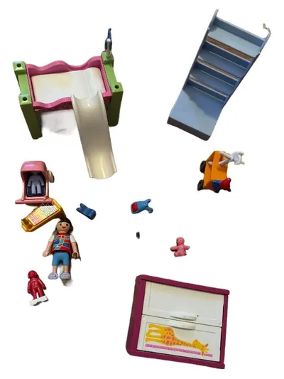 PLAYMOBIL Puppenhaus Kinderzimmer Hochbett Rutsche Figuren Möbel Konvolut