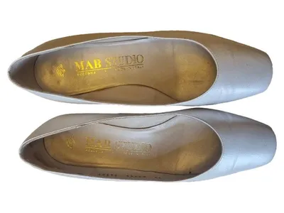 Mab Studio Damen Pumps Leder Weiß Metallic 4cm Absatz Gr. 35 Elegant Festlich