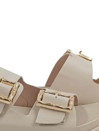 BCBGeneration Damen Sandalen Beige Gr. 39 Schnallen Nieten Plateau