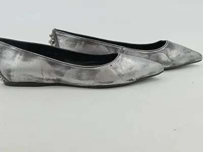 Billi Bi Damen Ballerinas Silber Metallic Nieten Spitz Gr. 37 Leder