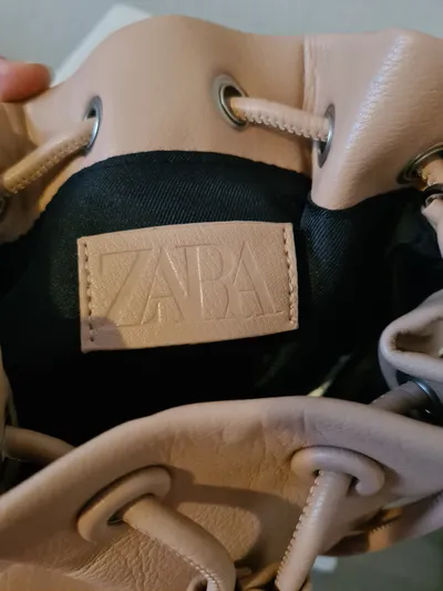 Zara Beuteltasche Damen Beige Raffungen Polyurethan Alltag M