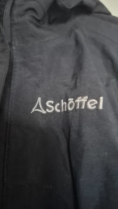 Schöffel Damen Outdoorjacke Funktionsjacke Gr. 40/L Schwarz Kapuze