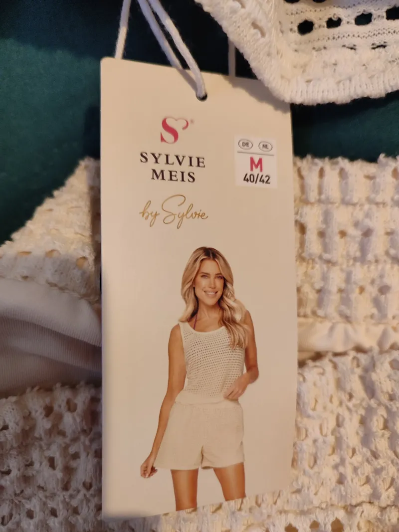 Sylvie Meis Damen Twin Set Top Shorts Gr. M Beige Lochmuster 3