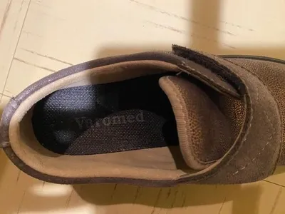 Varomed Damen Hausschuhe Gr. 39 Braun Klettverschluss Komfort