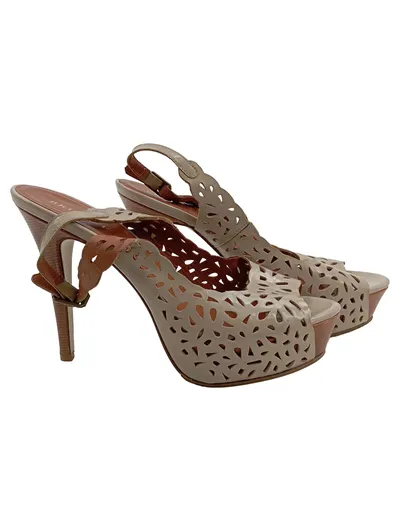 Bruno Premi Damen Sandaletten Gr. 40 Beige Elegant Laser-Cut Plateau High Heels