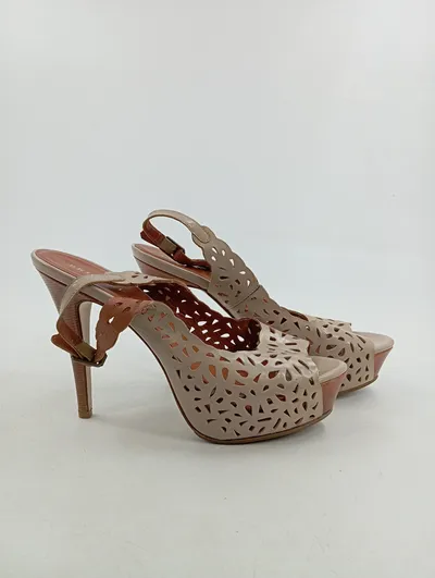 Bruno Premi Damen Sandaletten Gr. 40 Beige Elegant Laser-Cut Plateau High Heels