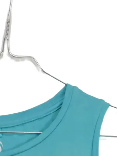 OCEANSAPART Damen Sport Shirt Crop Top Türkis Gr. S Twist-Detail