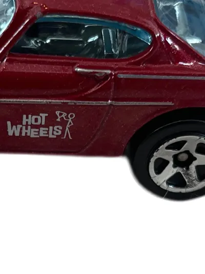 Hot Wheels Volvo P1800 Gasser Spielzeugauto Metall Rot 7cm