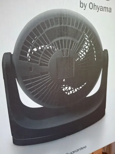 Iris Ohyama PCF-MKM18 Standventilator Zirkulator Schwarz