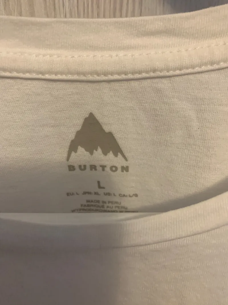 Burton Herren T-Shirt Gr. 50/L Weiß Sportlich mit Berg-Print 3