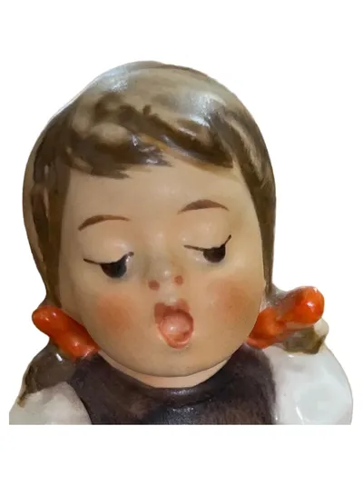 Goebel Hummel Figur Mädchen mit Buch W. Germany Porzellan Vintage