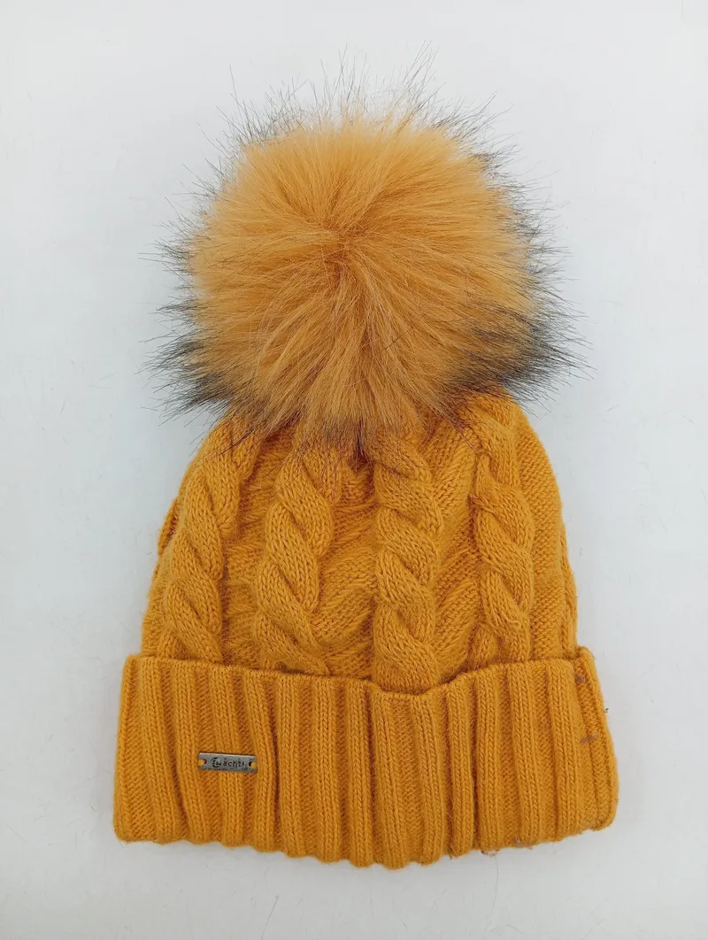 ACHTI Damen Bommelmütze Gelb Zopfstrick Casual Wintermütze 2