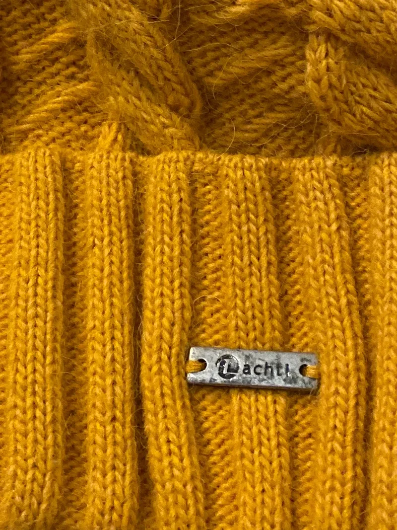 ACHTI Damen Bommelmütze Gelb Zopfstrick Casual Wintermütze 3
