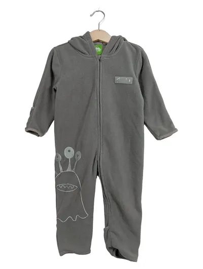 COOL CLUB Kinder Schlafanzug Overall Grau Gr. 74 Monster Applikation Fleece