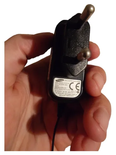 Samsung ETA3S31EBE Ladegerät Netzteil Ladekabel Schwarz Travel Adapter