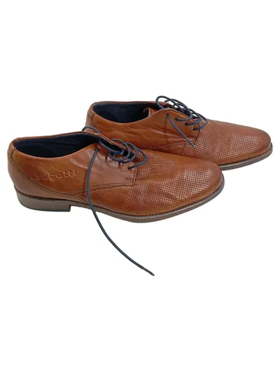 Bugatti Herren Derby Schnürschuhe Leder Braun Gr. 41 Business Lochmuster
