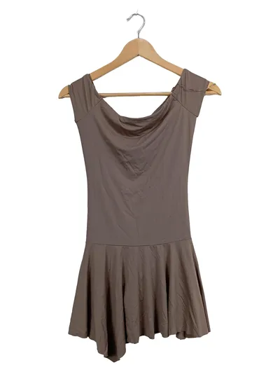 EDIKTED Damen Sportkleid Gr. 34/XS Braun Feminin Stretch