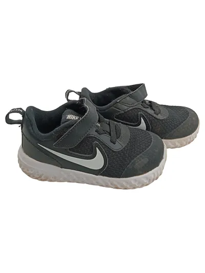 Nike Revolution Kinder Lauflernschuhe Sneaker Schwarz Gr. 23,5 Klettverschluss